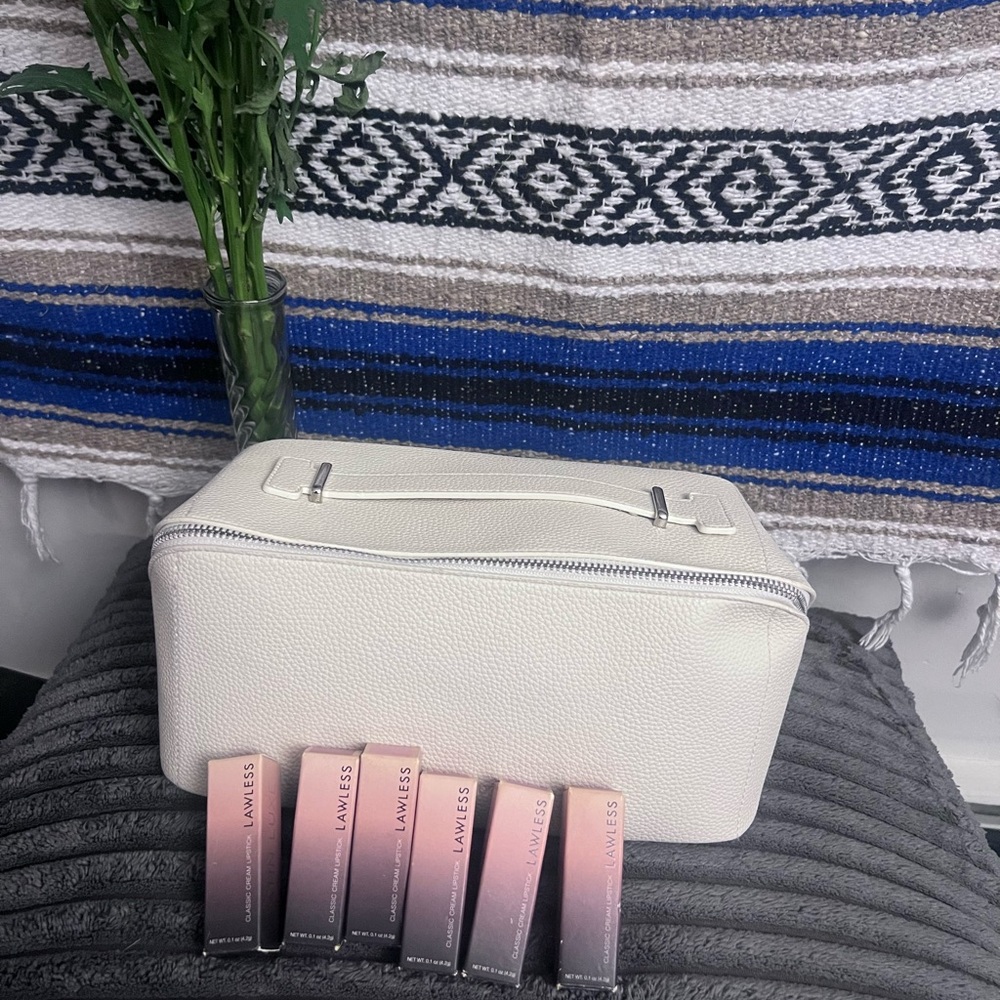 LAWLESS lot of 6 Cream Satin Lipsticks and Cream/White Cosmetic Bag